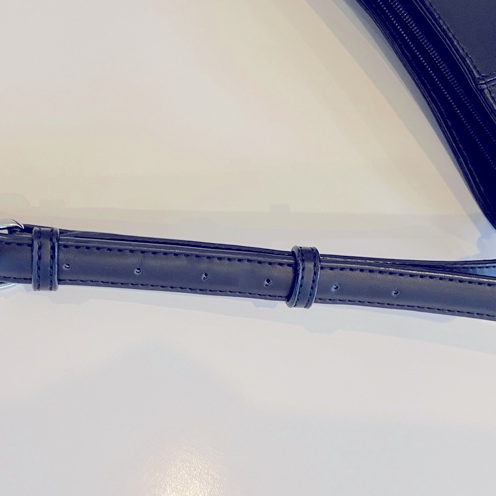 Calvin Klein leather Crossbody Black Bag - Picture 7 of 7